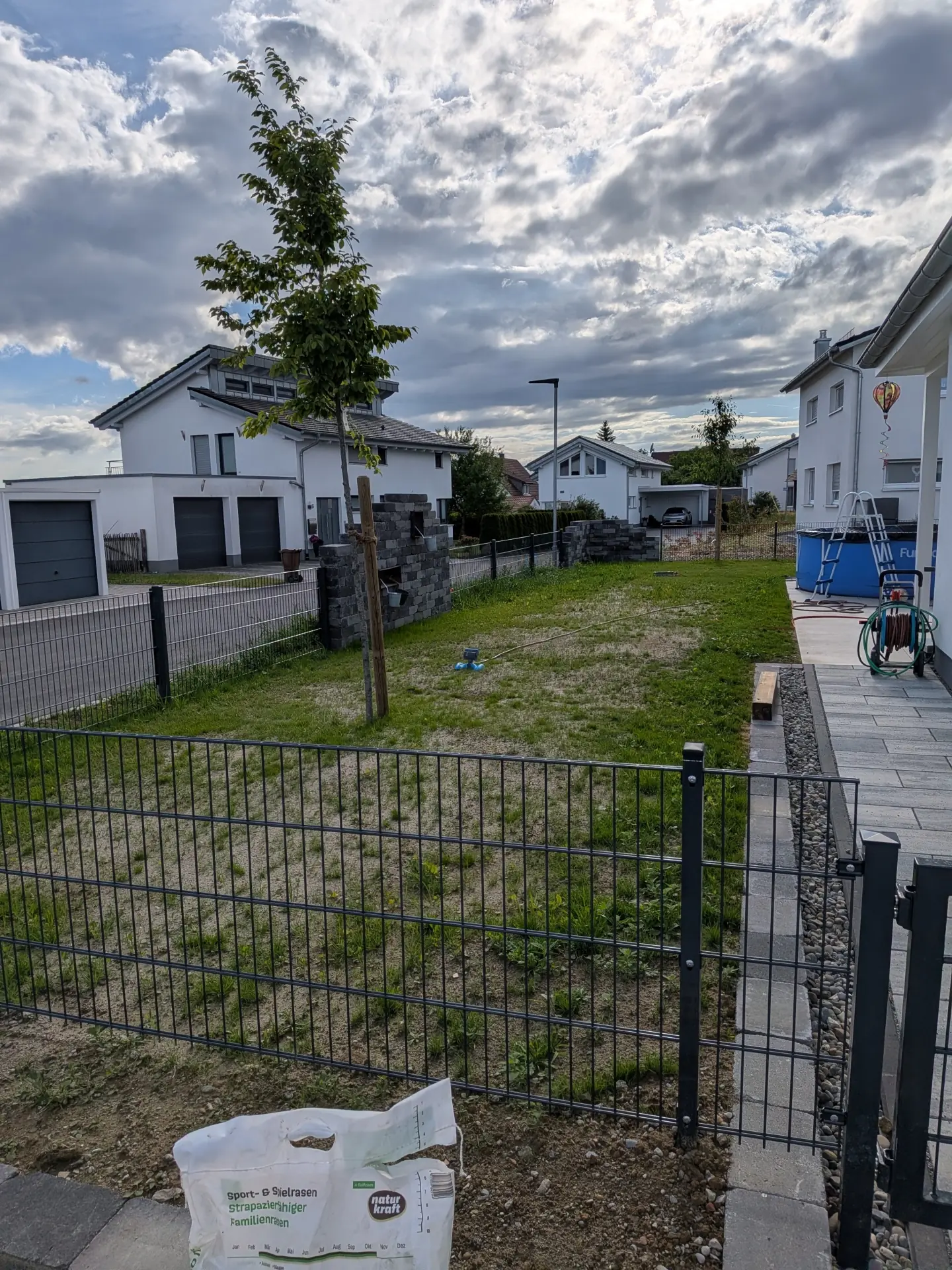 Umgestalteter Garten mit neuer Struktur